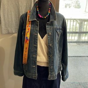EUC Classic Jean jacket- Women’s XL-Incredible